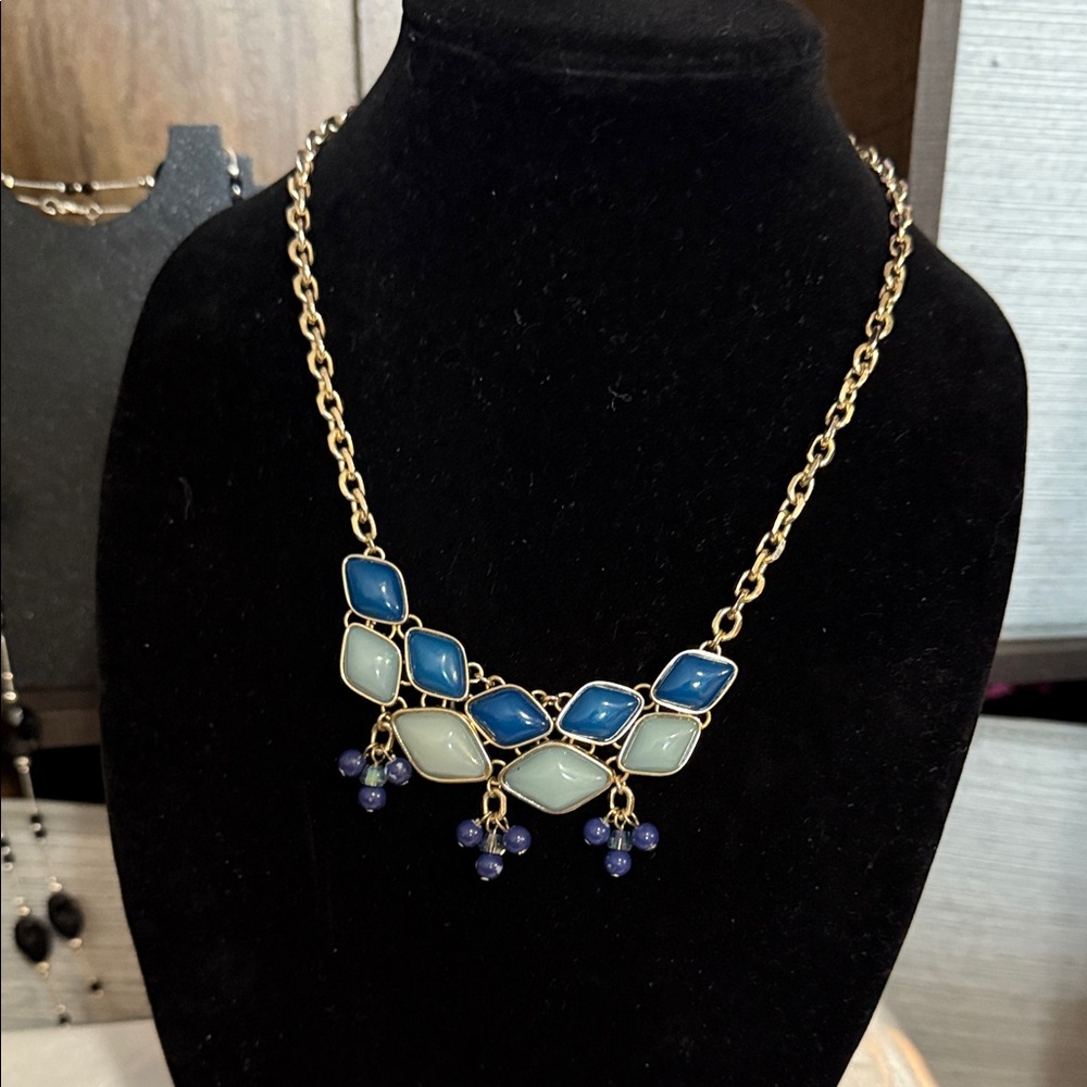 Talbots Floral Collar Necklace